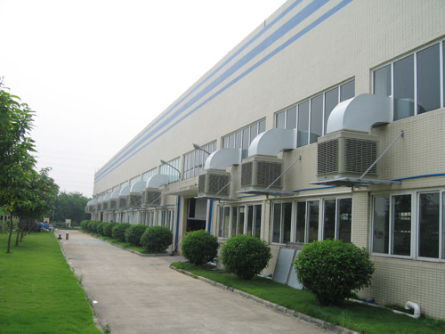 高大空間工作生產(chǎn)如何選擇合適的水冷環(huán)保空調(diào)