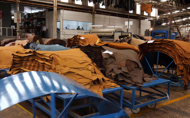 美碩風(fēng)_解決方案_皮具/皮革車(chē)間